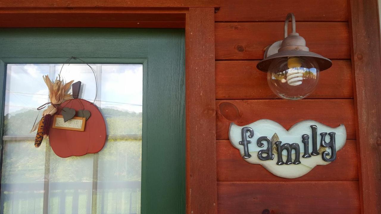 Amish Blessings Cabins Millersburg Zewnętrze zdjęcie